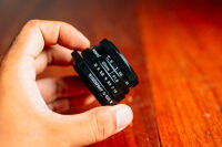 (For Canon EOS M Mirrorless)เลนส์มือหมุน ละลายหลัง รูรับแสงกว้าง 25mm F1.8