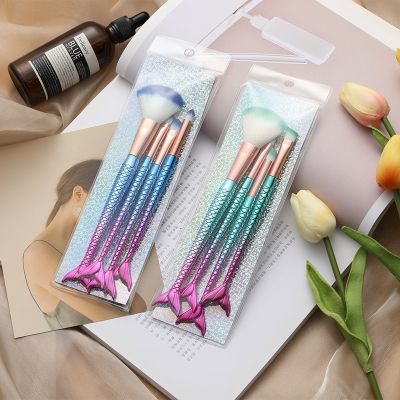 【CW】 Lucky-Girls four-piece suit mermaid makeup brush fiber colorful soft hair loose powder beauty tools