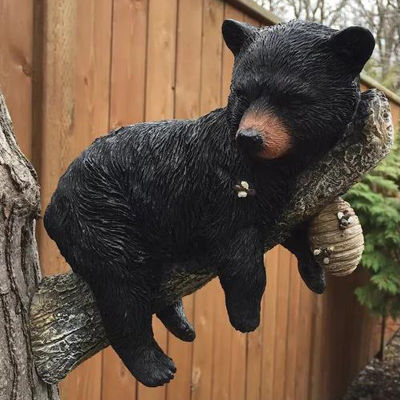 Black Bear Cub Napping รูปปั้นแขวนต้นไม้เรซิ่นตุ๊กตาสัตว์ตกแต่งสำหรับในร่มกลางแจ้งสวน Hedge