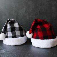 【cw】 Christmas HatKidsPlushHat Knitted Wool Striped Hat Festive DecorationHat New Year HatHat 【hot】