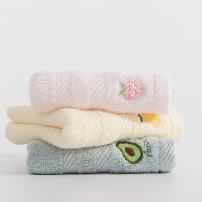 1pc 26x48cm Bamboo Pulp Fiber Cotton Solid Color Childrens Small Hand Face Towel Fruit Embroidered