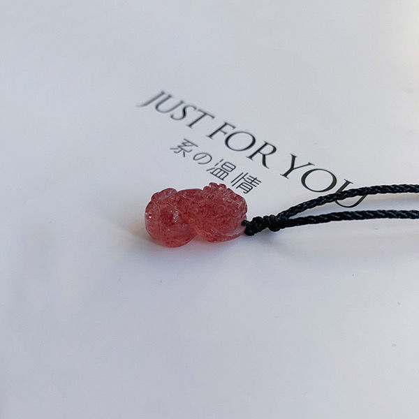 a-mian-transshipment-lifeyear-natural-strawberry-crystal-pixiu-woven-cord-pink-crystal-lovely-gift-womens-necklace-l2li