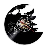 Wolf Howling at the Moon Wall Clock Forest Wildlife Animal Wolf Vinyl Record Wall Clock Man Cave Decor Gifts for Wolf Lovers