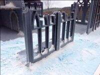 ‘；。】’ New Arrival Wooden Miniature Gothic Style Ruined City Wall As Picture