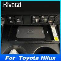 Hivotd สำหรับ Toyota Hilux 2018-2023อุปกรณ์เสริมที่ชาร์จไร้สายสำหรับใช้ในรถ15W แท่นชาร์จโทรศัพท์อย่างเร็วสินค้าการตกแต่งภายใน