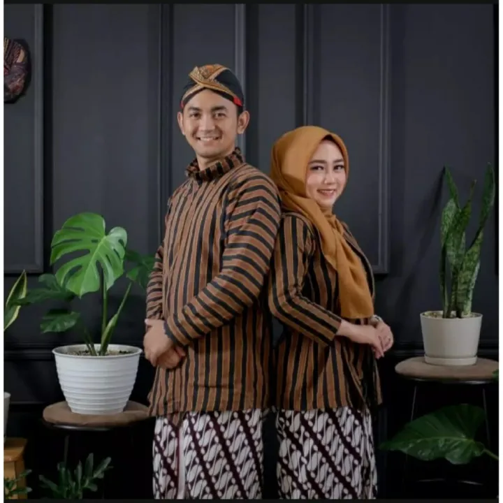 BAJU COUPLE ADAT JAWA BAJU PREWEDING ADAT JAWA BAJU LURIK PRIA DAN WANITA TRADISIONAL JAWA SURJAN