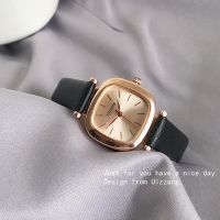 【Hot Sale】 Womens watch chic retro literature and art square exquisite niche light luxury high-end sense 2022 new womens