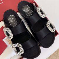 Xi Ke 【high quality】original Roger vivierˉ2022 summer outdoor wear all-match flat-bottomed beach shoes rhinestone square buckle rv fairy wind fashion super  sandals and slippers