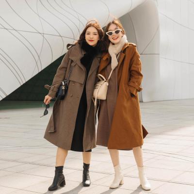 (พร้อมส่ง) DAILYSQUAD - Object Coat เสื้อโค้ท รุ่น DSQ OBJECT COAT  รุ่นใหม่พัฒนามาจากทรง trench ใช้เนื้อวูลหนา กันหนาวดีเยี่ยม  ดีเทลซ้อนปกแปลกไม่ซ้ำใคร ทรงสวย เป็นอีกรุ่นที่แนะนำ 2 สี คาราเมล , น้ำตาลเทา ดีแพ็คคู่ ทริปนี้ต้องจัดสักตัวแล้ว