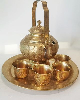 ชุดน้ำชากาโบราณ ทรงฟักทองตอกลาย ถาดน้ำชาทองเหลืองหล่อ10.5 นิ้ว แบบขอบบาน ตอกลาย