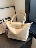 Casual Soft Surface Large Capacity Bag For Women 2023 New Popular Versatile Shoulder Bag Fashionable Commuter Tote Handbag