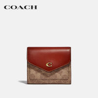 COACH กระเป๋าสตางค์ขนาดเล็กผู้หญิงรุ่น Wyn Small Wallet In Colorblock Signature Canvas สีครีม C2329 B4NQ4