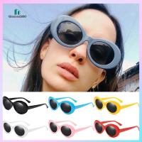 GLASSES580 สีสันสดใส แว่นกันแดดวงรีสำหรับผู้หญิง เฉดสีเรโทร การป้องกัน UV400 กรอบเล็กๆ ใช้ได้ทุกเพศ