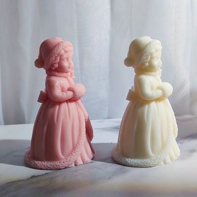 Snow White candle silicone mold handmade DIY aromatherapy candle homemade scented stone hand with gift grinder.