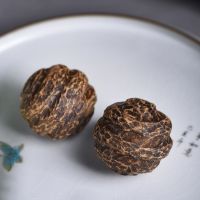 ▲ Zhishan Craft Vietnam Nha Trang Agarwood Health Care Ball แฮนด์บอล Solid Fitness Ball ผู้สูงอายุเล่นกีฬา Text Play