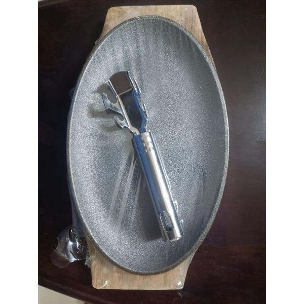 (HINDI SMOOTH BUT GOOD QUALITY) Sizzling Plate OVAL with New Handle
