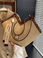 Uniqlo New Fashion version This years popular high-end texture versatile underarm small bag for women 2023 new summer straw shoulder tote bag