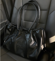 กระเป๋าสะพายข้าง tote bag gentlewoman official กระเป๋าสะพาย