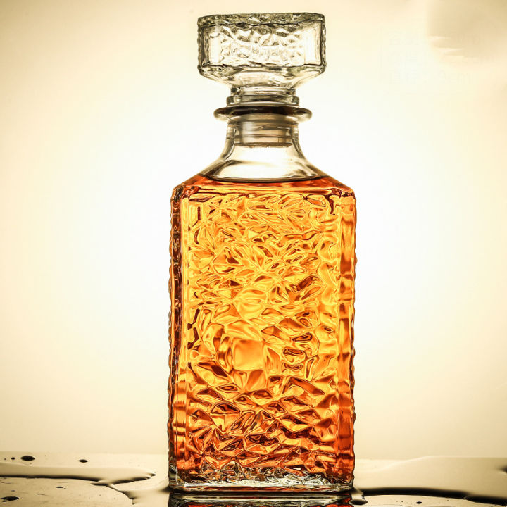 novelty-design-3-styles-barware-wine-glass-bottle-1000ml-lead-free-glass-whiskey-decanters-for-liquor-scotch-bourbon