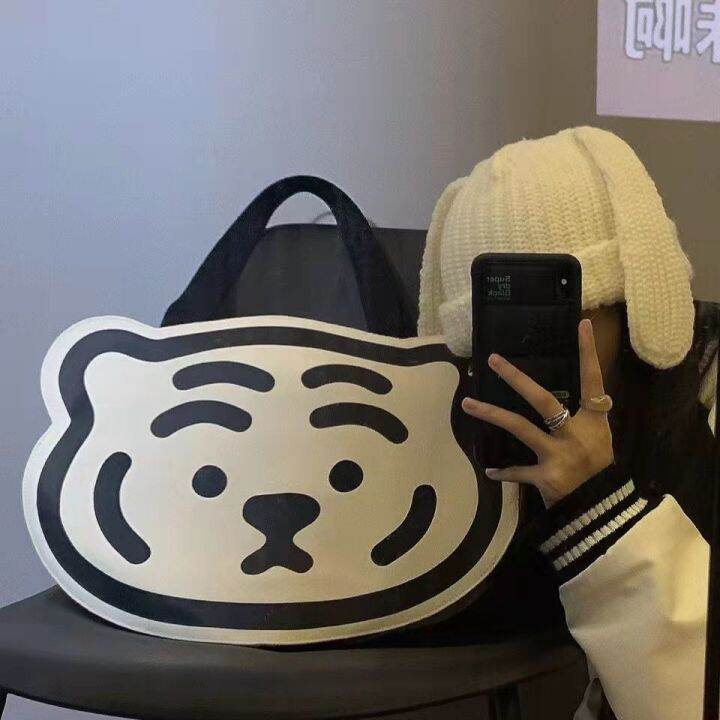 muziktiger-special-shaped-bag-korean-version-of-the-new-all-match-portable-tiger-head