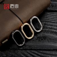 Suitable for LV Presbyopia No. 26 wash bag modified oval spring ring modified square anti-crawling DIY accessories single purchase