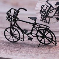 1Pcs Dollhouse Miniature Vintage Iron Art Alloy Bicycle Metal Bike Model Sculpture Retro Classic Handmade Collection Small Gift