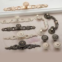 Metal single hole retro carved handle European bronze bookcase wardrobe door handle wine cabinet drawer door handle Door Hardware Locks