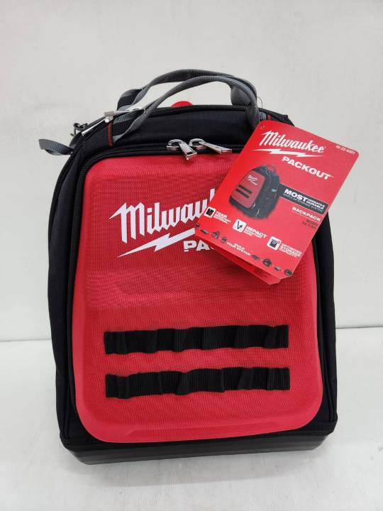 milwaukee-กระเป๋าเป้สะพายหลัง-packout-ทนทาน-กันน้ำ-มีหลากหลายช่องให้เลือกใช้-รุ่น-48-22-8301-รับประกัน-1ปี