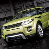 1:24 Land Rover Range Rover Evoque สองประตูอัลลอยรถรุ่นแบบคงที่โลหะตกแต่งผู้ใหญ่สะสมเด็กรถของเล่น