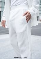 Khunkris.Styler - Pleated pants - White กางเกงพลีท คาร์โก้ สลิม ผู้ชาย สีขาว