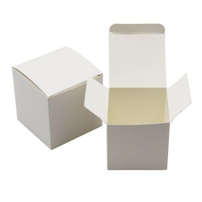 กล่องกระดาษคราฟท์30ชิ้น/ล็อตของขวัญกล่องขนมงานแต่งงานวินเทจของตกแต่งของที่ระลึกกระดาษแข็งสีขาวกล่องบรรจุภัณฑ์