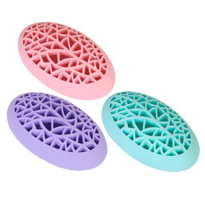 Silicone Makeup Brush Holder Organizer Portable Desktop Organizer for Cosmetic Brushes Makeup Brush Stand Holder for Toothbrushes Pens Scissors Other Small Items feasible