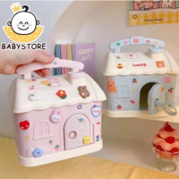 ✨Baby store✨พร้อมส่ง?ใหม่ บ้านออมสิน กระปุกออมสิน กระปุกออมสินพร้อมสติ๊กเกอร์ กระออมสินรูปบ้าน ออมสินลายน่ารัก กระปุกออมสินDIY