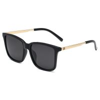 Luxury Men Women Driving Travel Polarized Sunglasses Fashion Brand Design Square Vintage Sun Glasses Metal Frame Eyewear UV400