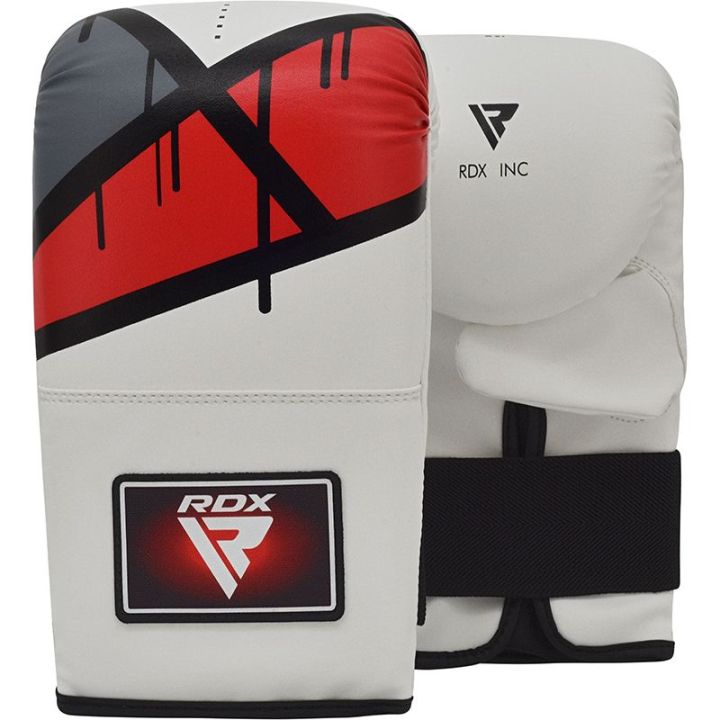 Title Boxing Old School Bag Gloves 3.0 - Regular - Red/black : Target