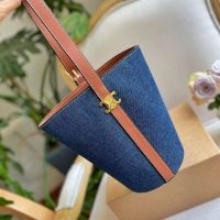 CEˉwomens bag Arc de Triomphe bucket bag denim retro one-shoulder hand to improve the value of the shopping bag