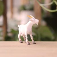 ZOCDOU 1 Piece Simulation Farm Animal Goat Lamb White Sheep Small Statue Figurine Crafts Ornament Miniatures Decor