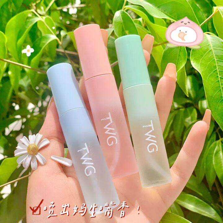 Probiotic mouth spray carries longlasting fragrance breath freshener portable kissing artifact