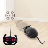 Wireless Remote Control Mouse Toy Electronic Motion/Moving Squeaky Emulation Mouse For Cat Dog Scary Trick Toys Pet Supplies