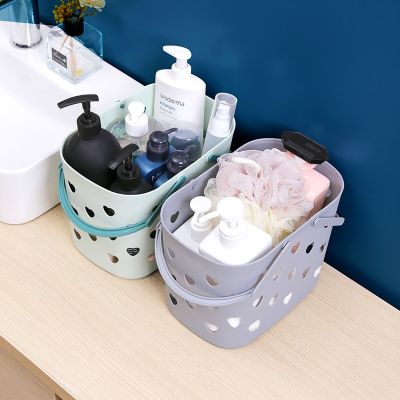 Portable Shower Caddy Tote Heart Shaped Hollow Plastic Storage Basket with Handle Box Organizer Bin for Bathroom Pantry Kitchen