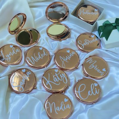 【cw】Personalized Engraved Makeup Mirror Bridesmaid Gifts Custom Pocket Mirror with Name for Bridesmaid Wedding Guest Gifts