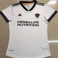 2022 2023 ล่าสุด พร้อมส่ง เสื้อกีฬาแขนสั้น ลายทีมชาติฟุตบอล LA Galaxy Jersey 2022/23 ชุดเหย้า สีขาว สําหรับผู้หญิง S-2XL