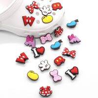 1 pcs Japanese famous cartoon anime shoe accessories cute sandals Accessories cartoon for croc Jibz Kid 39;s Party X-mas Gifts