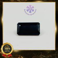 พลอยทัวมาลีน 7.23 กะรัต (Natural Tourmaline) รูปร่างสี่เหลี่ยมตัดมุม สีดำประกายน้ำเงิน นำไปทำเครื่องประดับโมเดิร์น ทันสมัย เหมาะกับพลอยดิบ