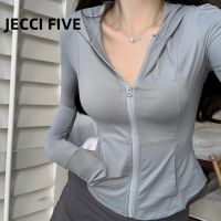 Ice silk hooded sunscreen womens 2023 new summer thin section breathable sunscreen clothing slim slim long-sleeved cardigan jacket