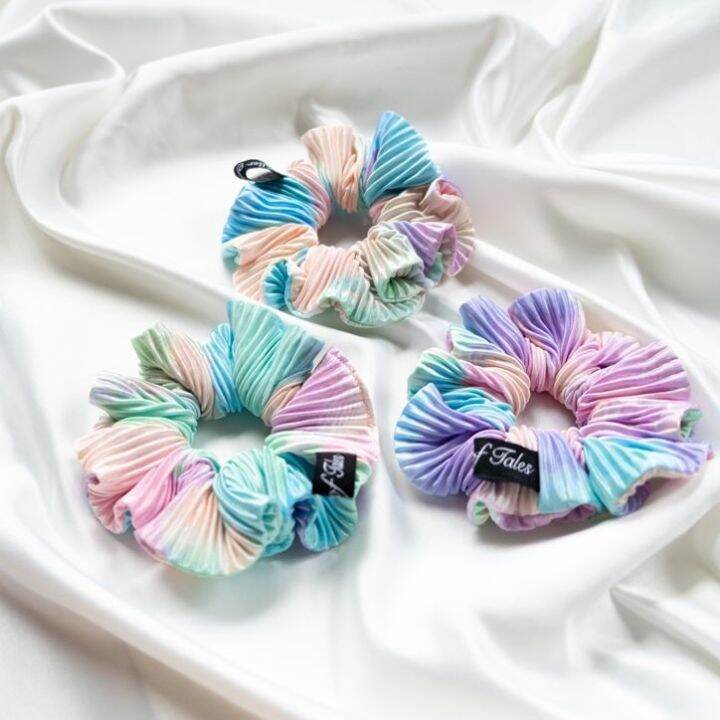 teller-of-tales-scrunchies-mini-blue-hawaii-colorpop-collection