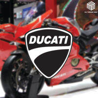 สติ๊กเกอร์ DUCATI 1ชุดได้ 2 ดวง แต่งรถ มอเตอร์ไซค์ บิ๊กไบค์แต่ง หมวกกันน็อต เนื้อ PVC เคลือบเงา กันน้ำกันแดดกันรอยขีดข่วน ยืดได้ ดีที่สุดในตลาดตอนนี้ (DIY-026)