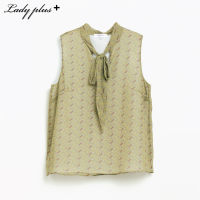 Lady Plus เสื้อชีฟองคอผูกโบว์แขนกุดลายห่วง | Sleeveless Blouse with Bow Collar สีเขียว