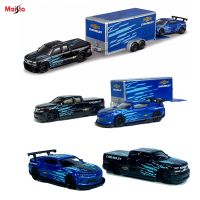 Maisto 1:64 Design Team Haulers 2004 Chevrolet Silverado SS Car Trailer 2016 Chevrolet Camaro Car model collection gift Toy boy