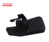 ส่งฟรี  ฝาครอบเบาะขาหน้าซ้าย TOYOTA REVO GUN1## ปี 2015-2022  (72158-KK010-C0)  แท้เบิกศูนย์